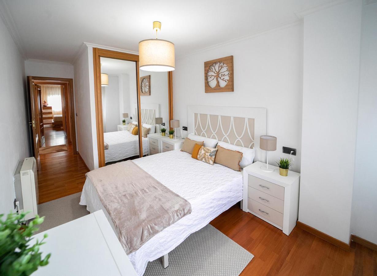Apartment Galihost - Precioso Con Parking En Vilagarcia